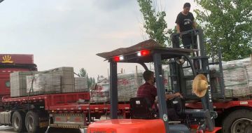 巴彦淖尔 黄金麻冰裂纹，地铺石装车