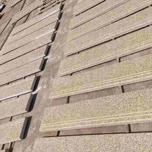 巴彦淖尔 黄金麻花岗岩光面楼梯踏步