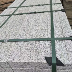 巴彦淖尔 白麻花岗岩直行盲道石，盲条，地铺石