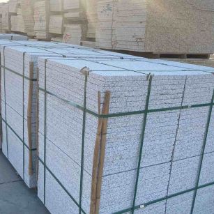 巴彦淖尔 白麻花岗岩荔枝面地铺石