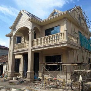 巴彦淖尔 黄金麻花岗岩石材私人别墅雕花门楼柱阳台栏杆