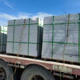 巴彦淖尔 芝麻白花岗岩地铺石装车日常