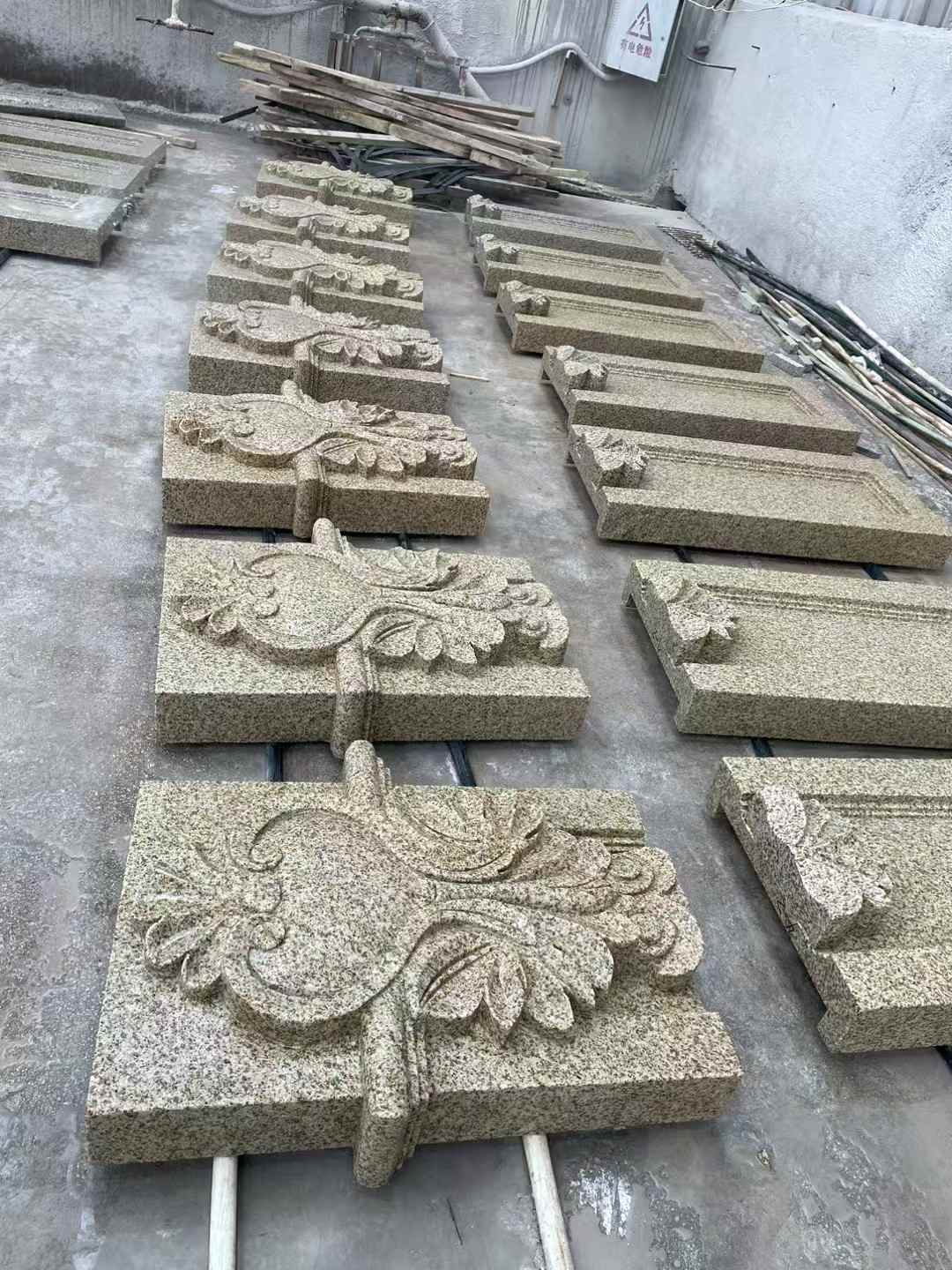 巴彦淖尔 黄金麻花岗岩别墅外墙雕刻板