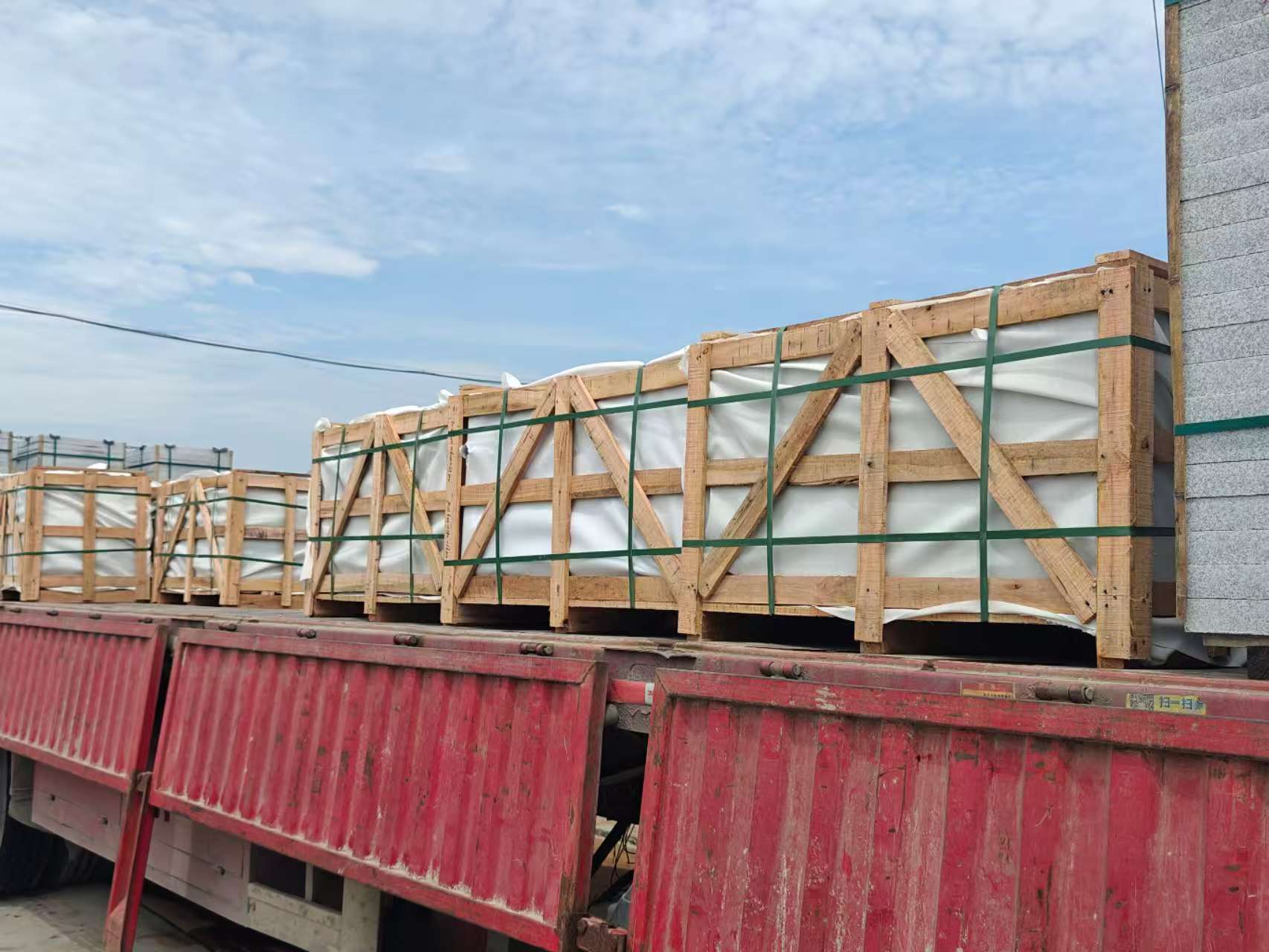 巴彦淖尔 芝麻白花岗岩地铺石出口专车-泰国游