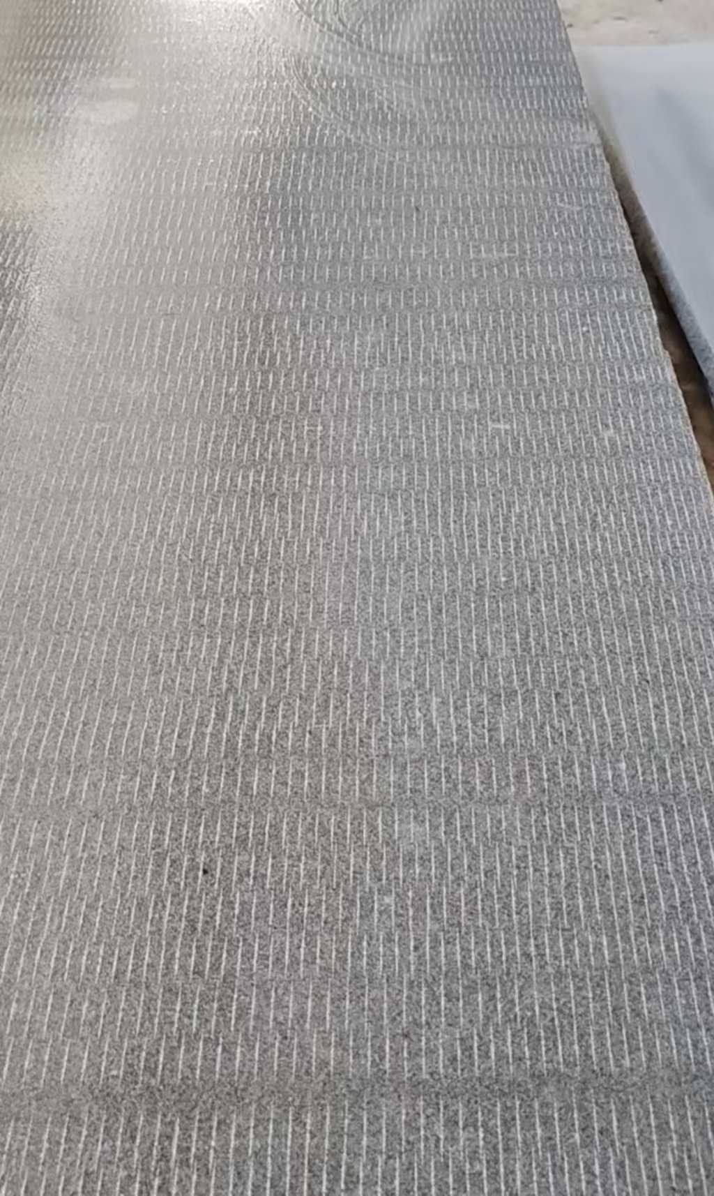 巴彦淖尔 芝麻灰花岗岩斧剁面，刀斩面