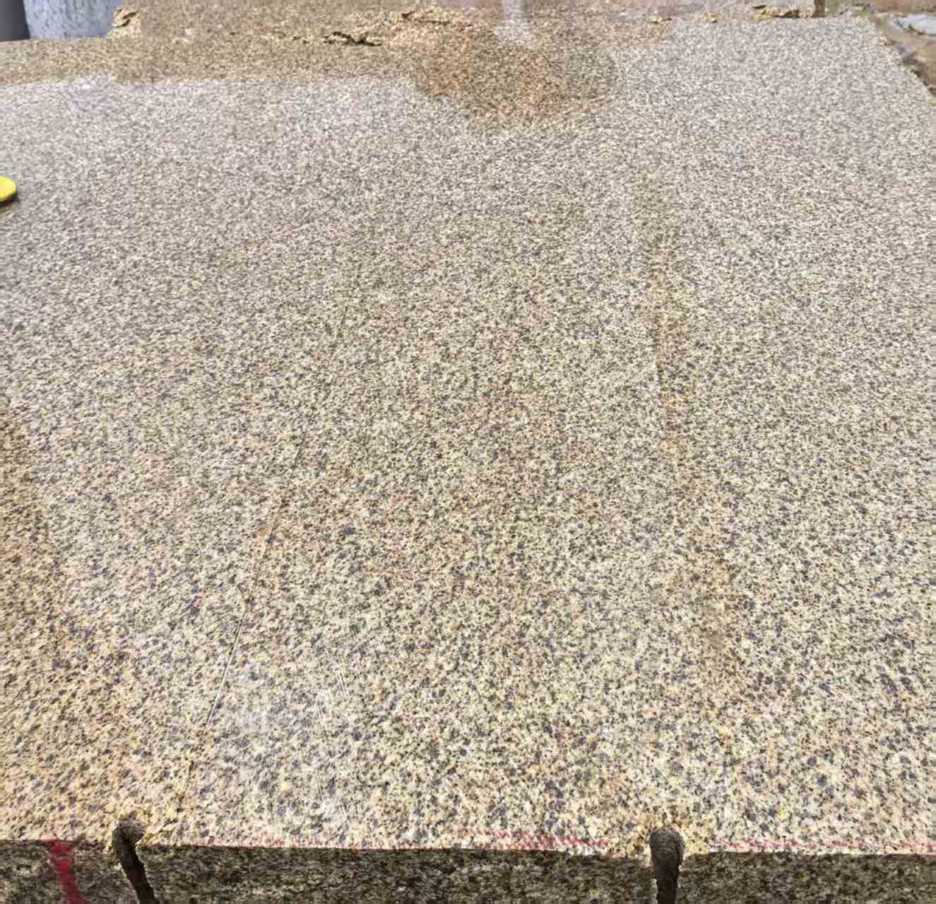 巴彦淖尔 黄金麻花岗岩石材方料