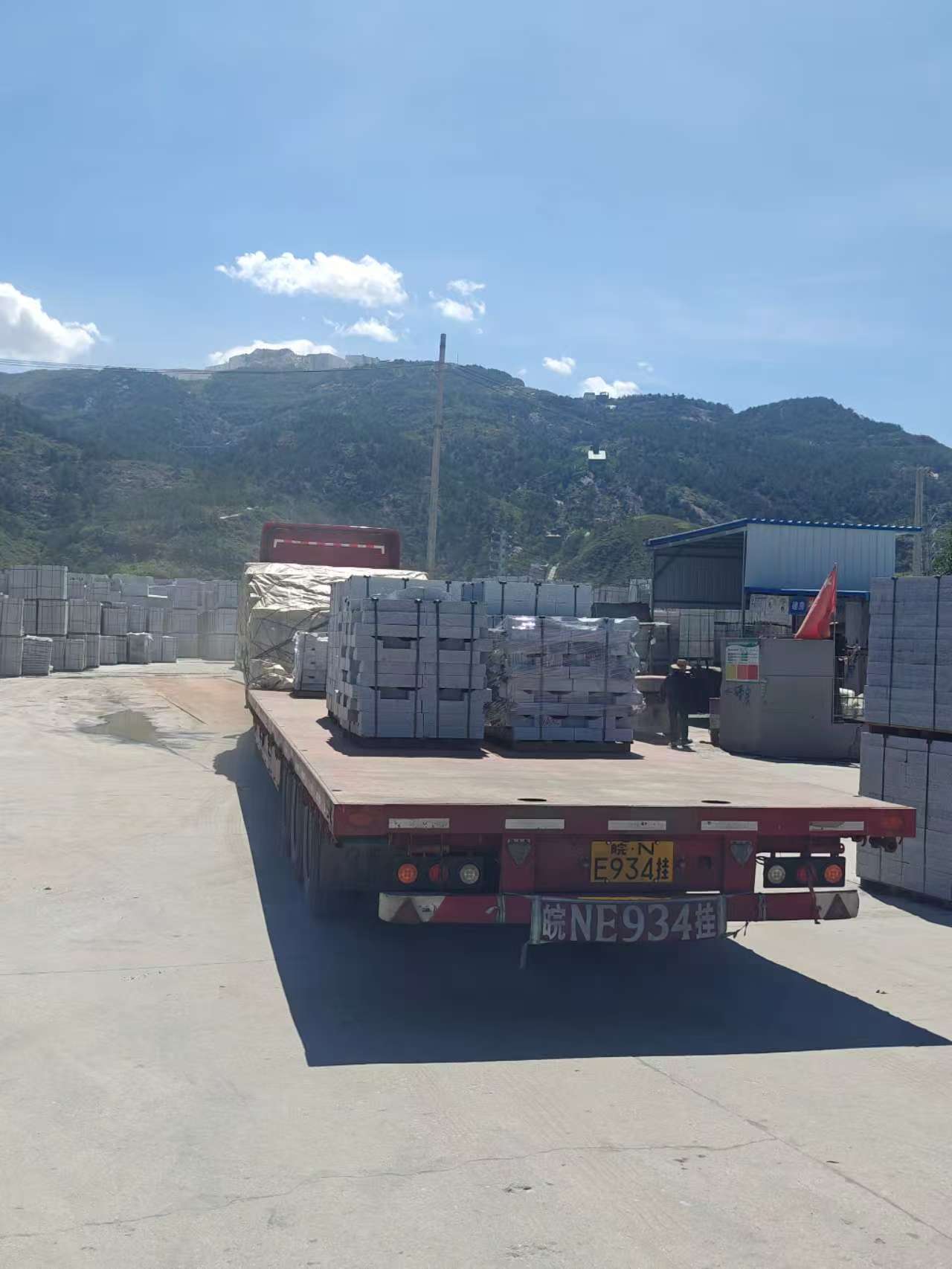 巴彦淖尔 芝麻白仿形路沿石，直形路沿石